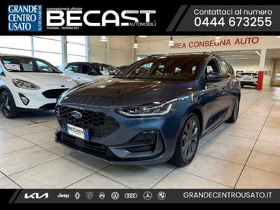 Ford Focus Station Wagon 1.0 EcoBoost Hybrid 125 CV Powershift SW ST-Line Style  del 2023 usata a Brendola