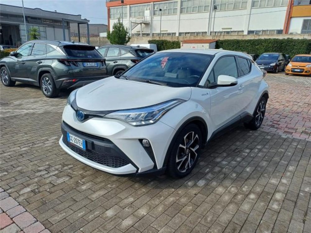 Toyota Toyota C-HR usata a Bari (3)