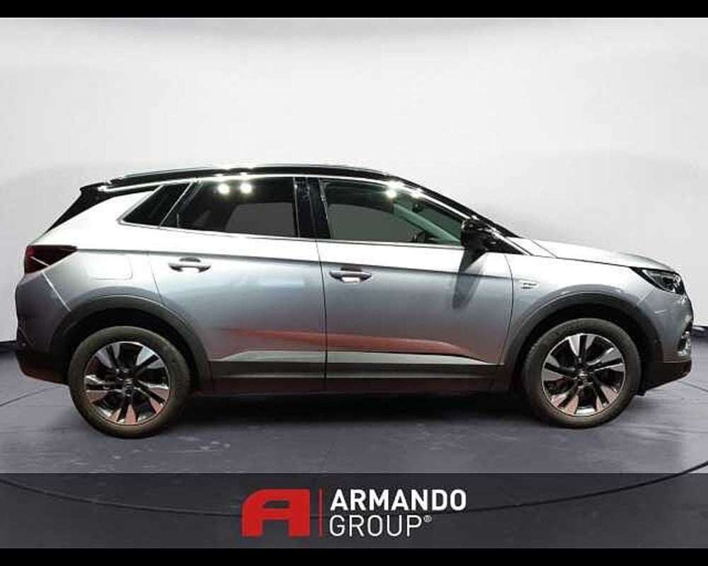 Opel Grandland X usata a Cuneo (9)