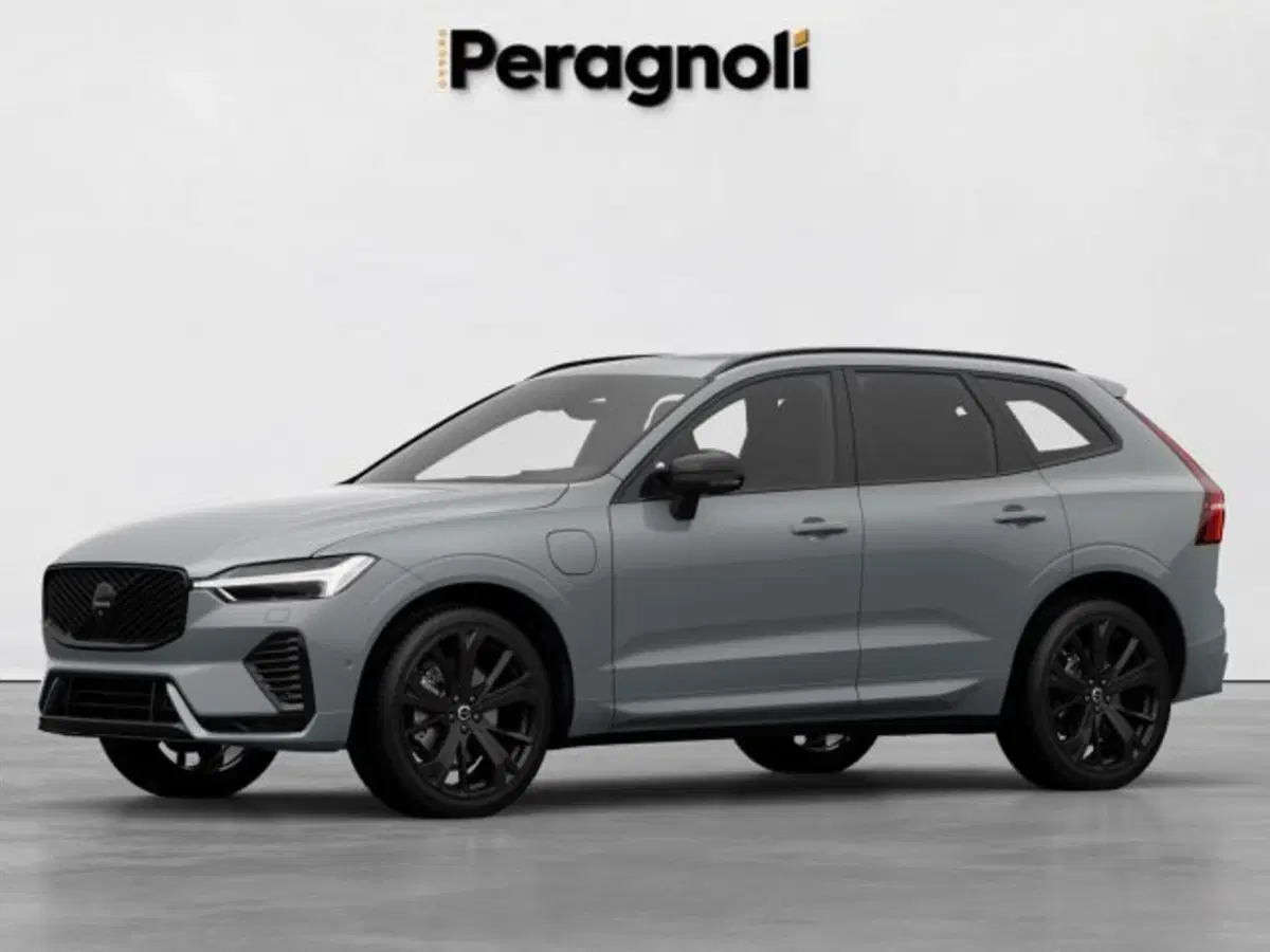 Volvo XC60 nuova a Firenze