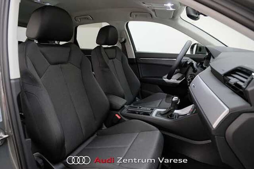 Audi Q3 nuova a Varese (9)