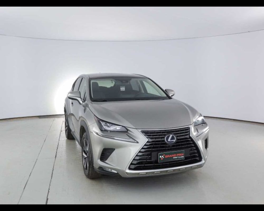 Lexus NX usata a Bologna (8)