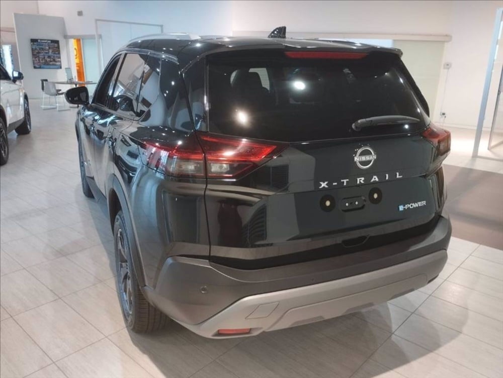 Nissan X-Trail nuova a Milano (4)