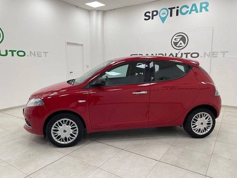 Lancia Ypsilon usata a Alessandria (2)