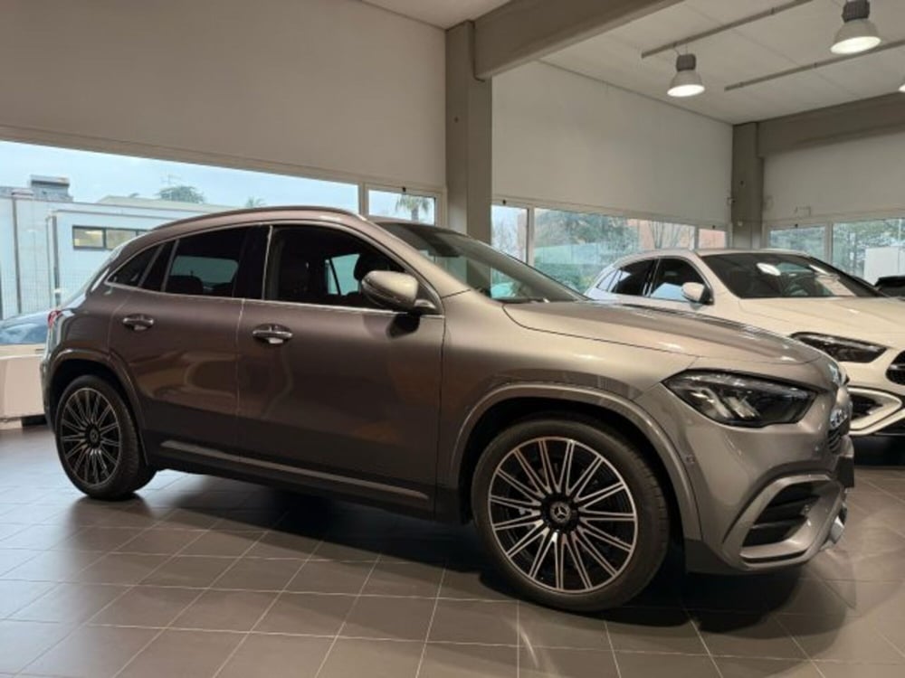 Mercedes-Benz GLA SUV usata a Bologna (2)