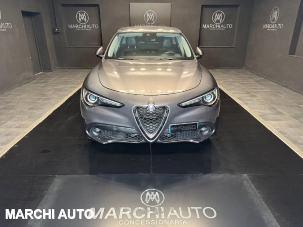 Alfa Romeo Stelvio usata a Perugia (2)