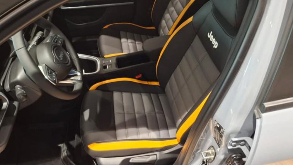 Jeep Avenger nuova a Padova (11)