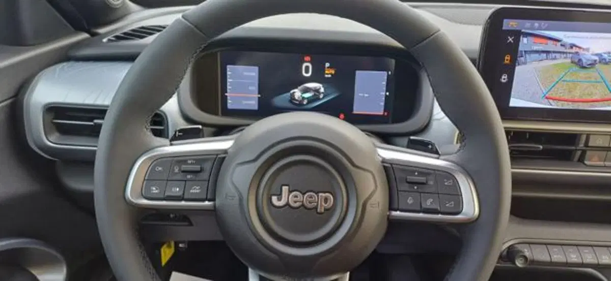 Jeep Avenger nuova a Padova (16)