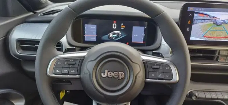 Jeep Avenger nuova a Padova (16)
