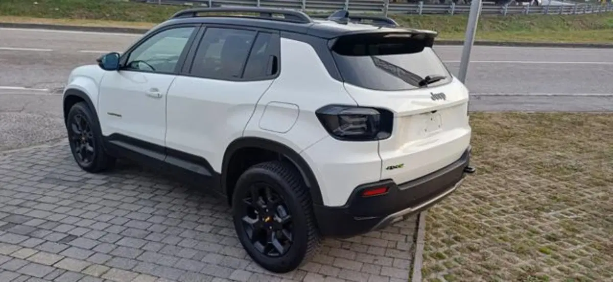Jeep Avenger nuova a Padova (4)