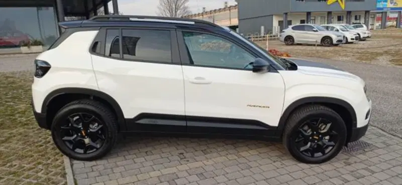 Jeep Avenger nuova a Padova (5)