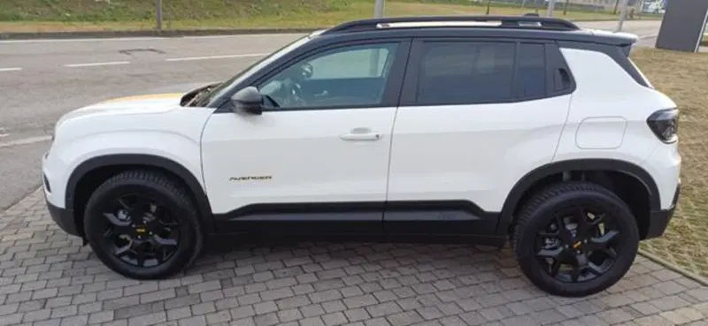 Jeep Avenger nuova a Padova (6)