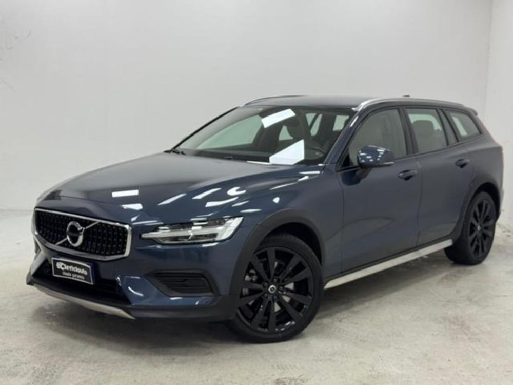 Volvo V60 Cross Country usata a Como