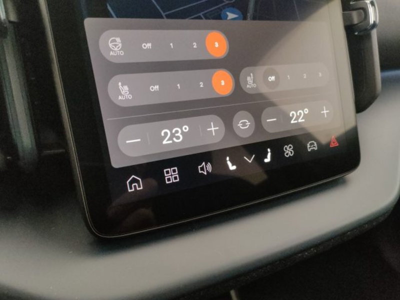 Volvo EX30 Cross Country nuova a Modena (20)