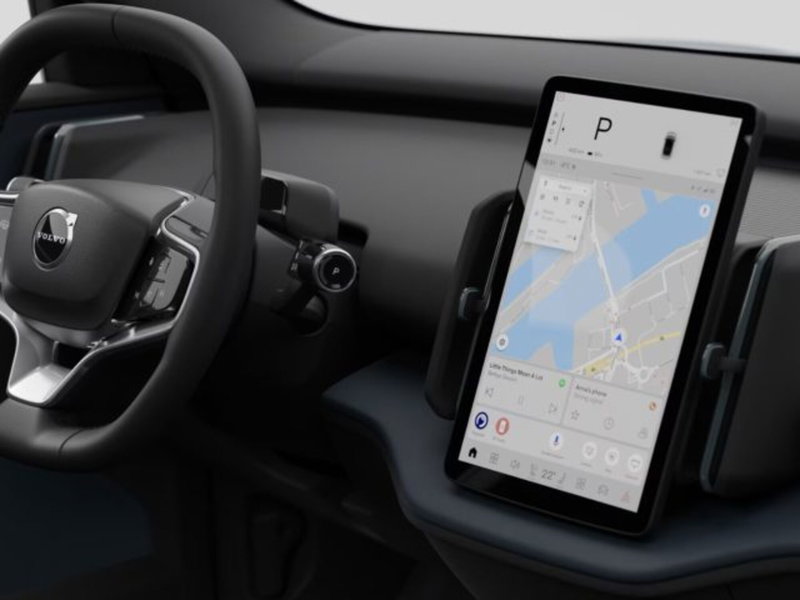 Volvo EX30 Cross Country nuova a Modena (10)