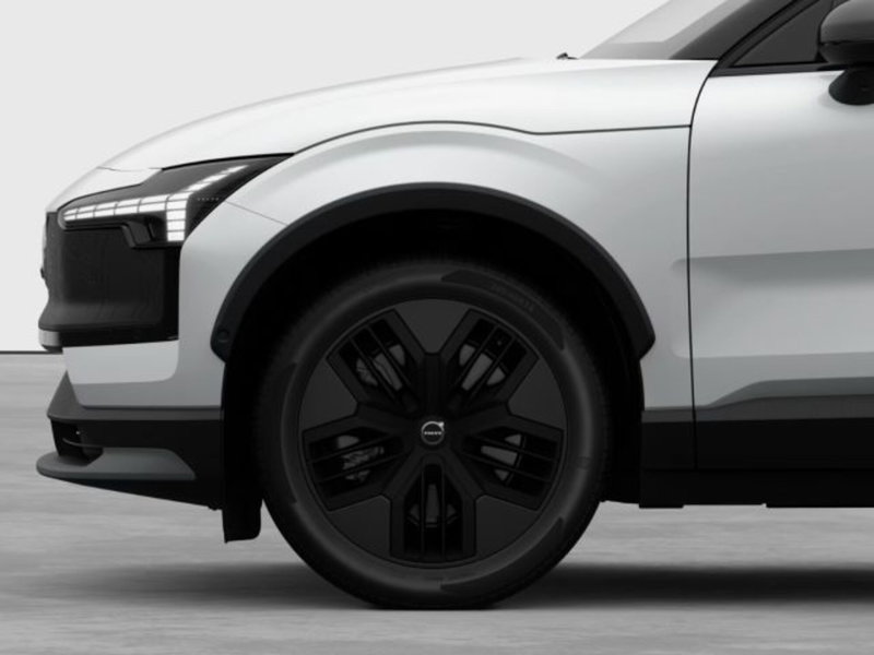 Volvo EX30 Cross Country nuova a Modena (8)