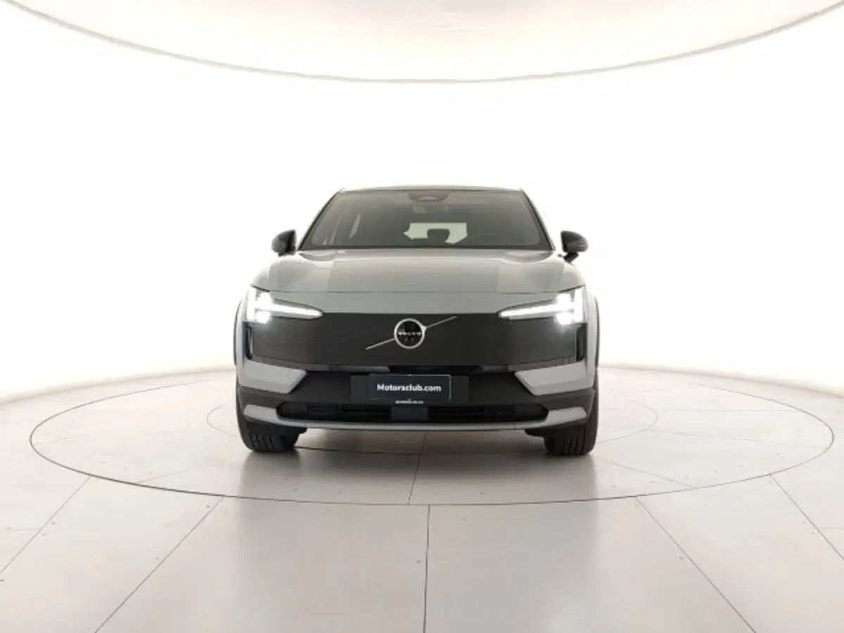 Volvo EX30 Cross Country nuova a Modena (7)