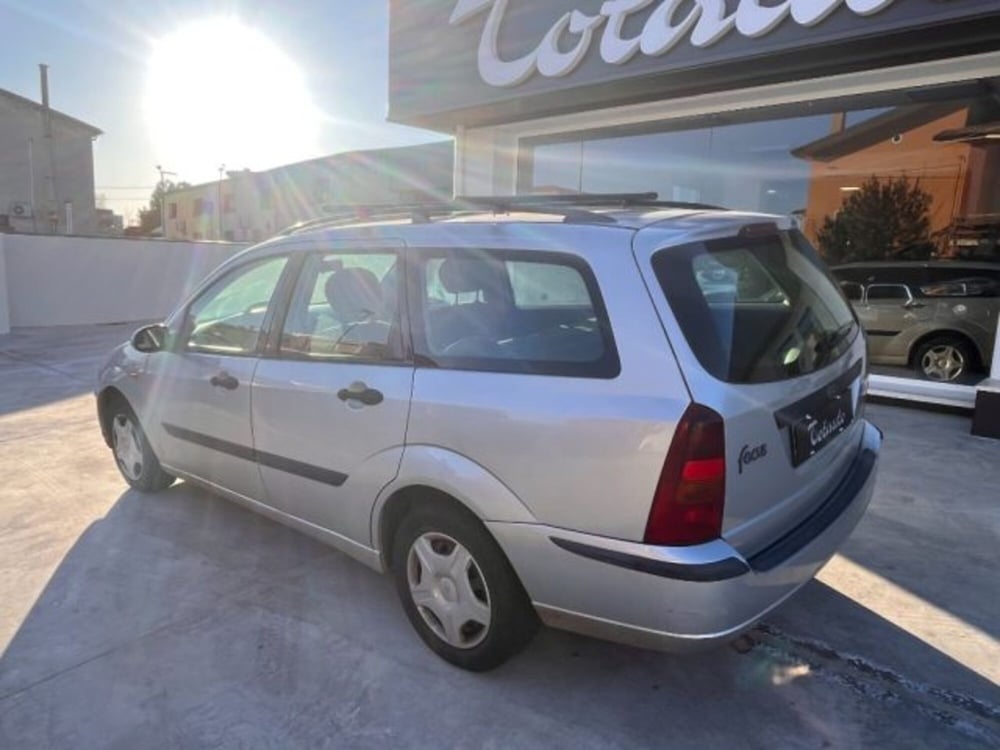 Ford Focus Station Wagon usata a Oristano (7)