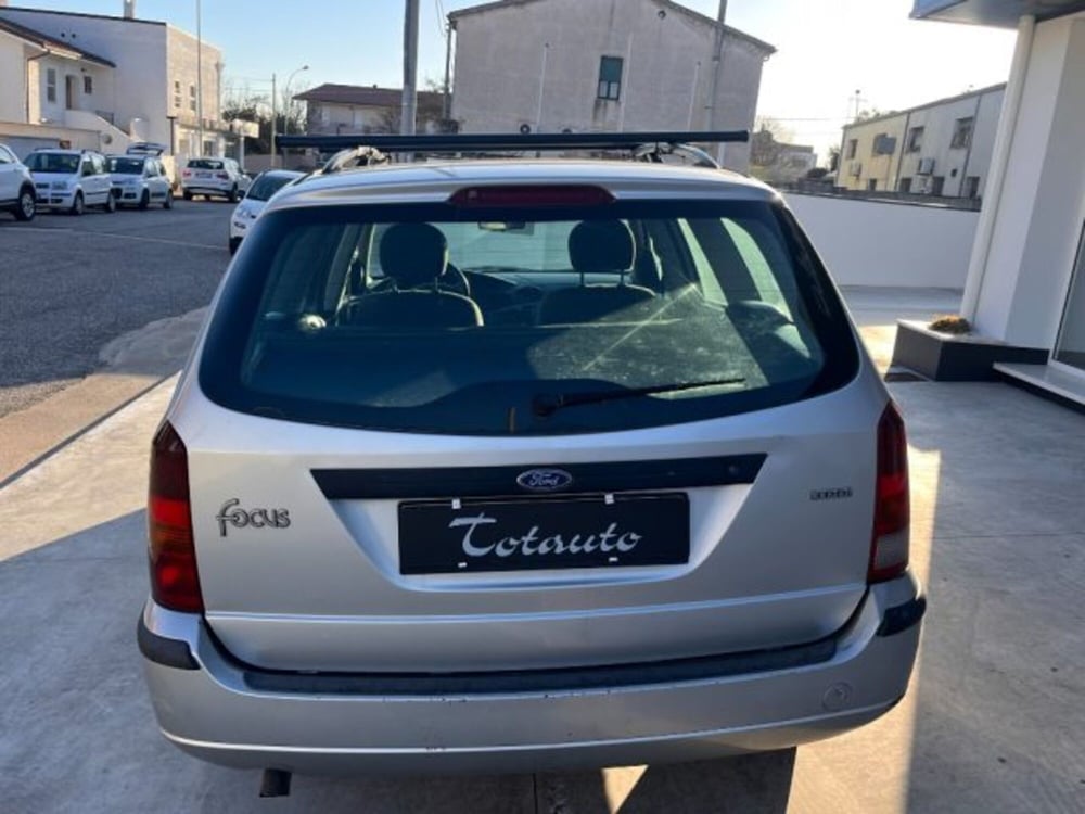 Ford Focus Station Wagon usata a Oristano (9)