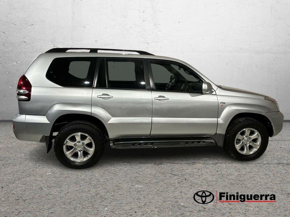 Toyota Land Cruiser usata a Lecco (5)