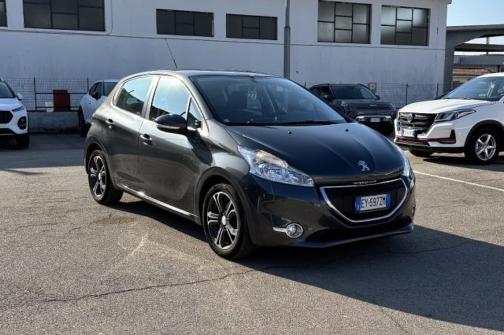 Peugeot 208 usata a Latina