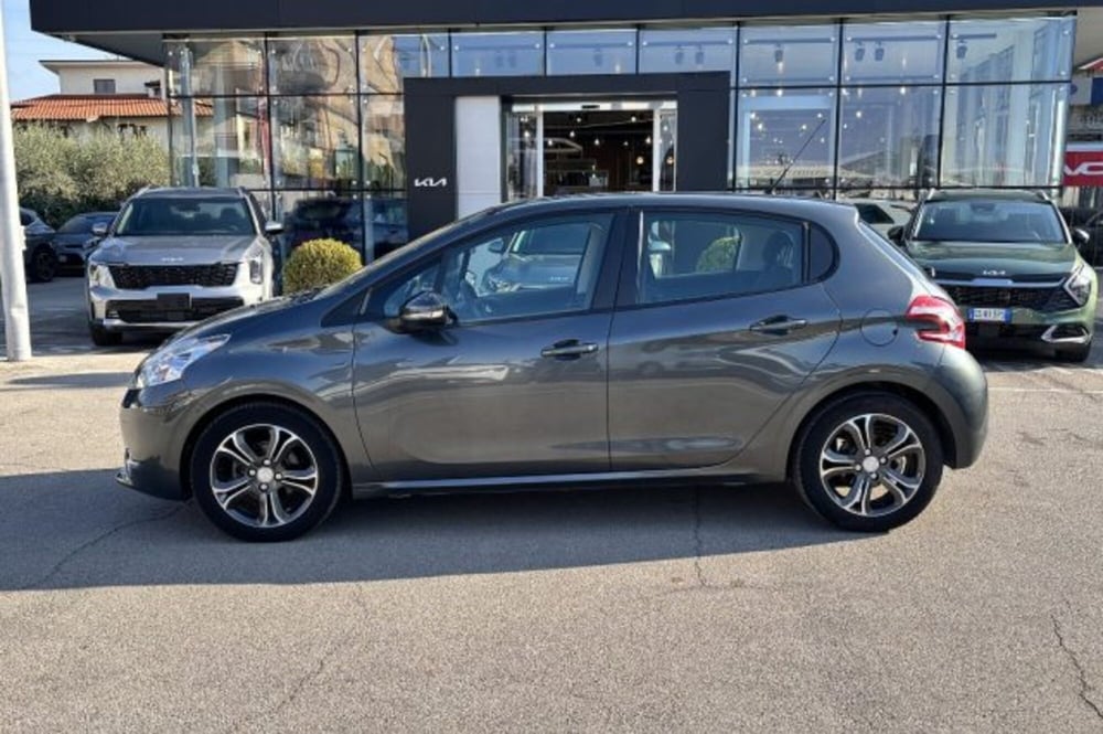 Peugeot 208 usata a Latina (4)