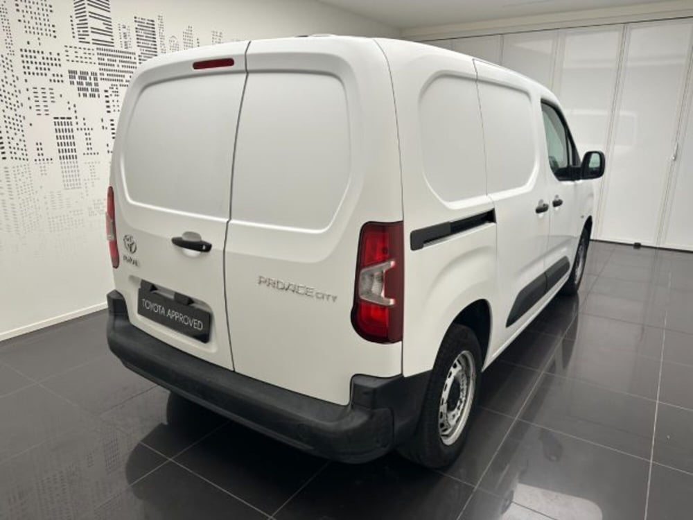 Toyota Proace City usata a Cuneo (4)