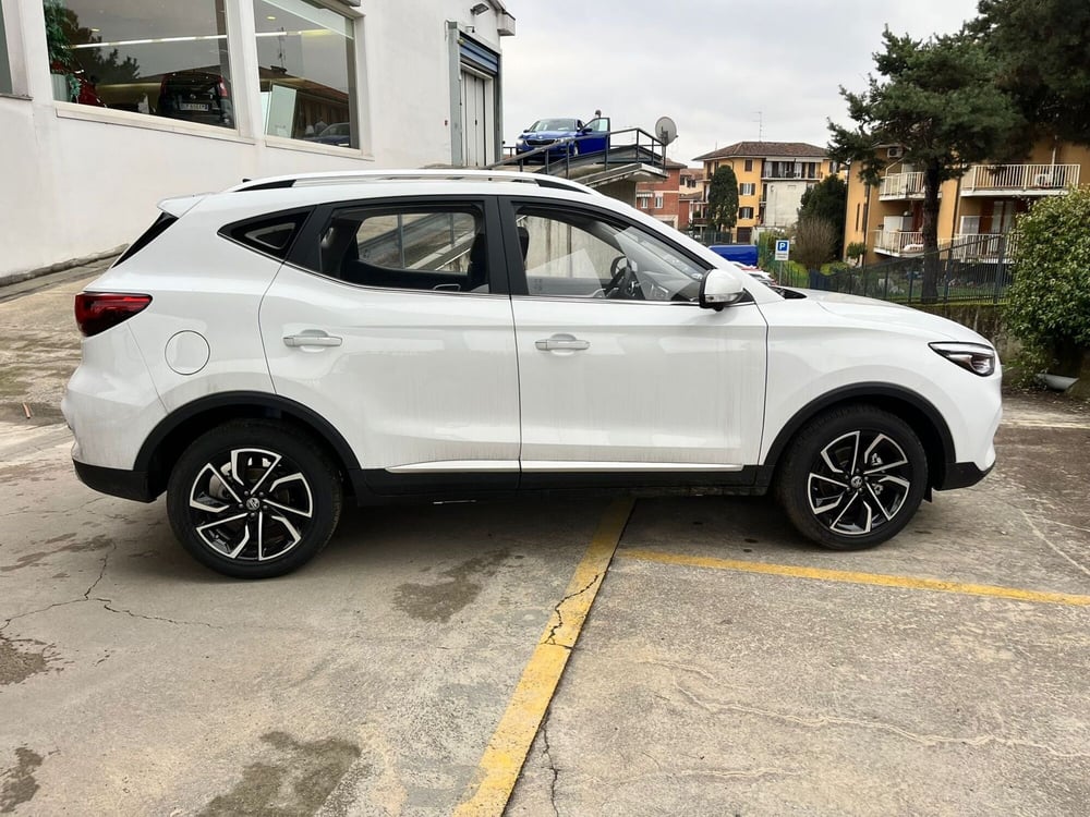 Mg ZS nuova a Milano (4)