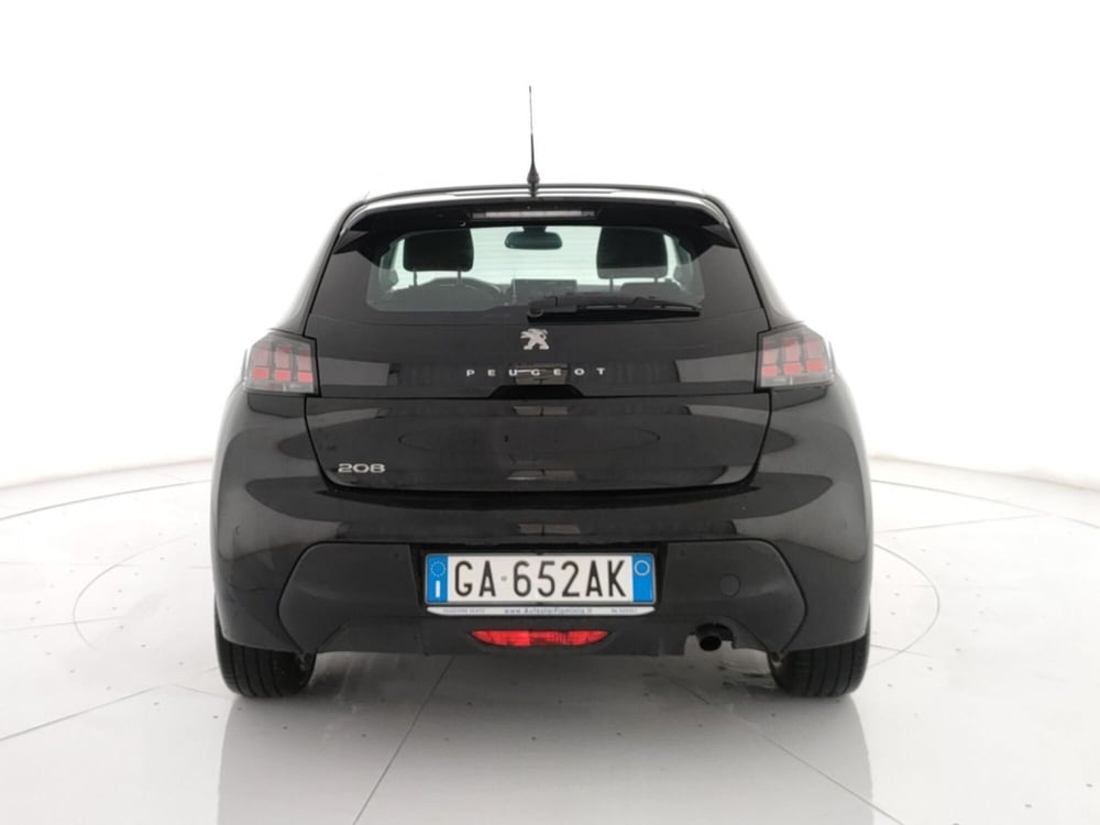 Peugeot 208 usata a Roma (4)