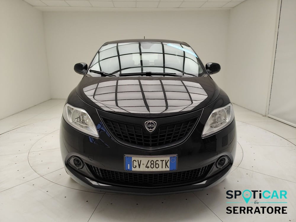 Lancia Ypsilon usata a Como (2)