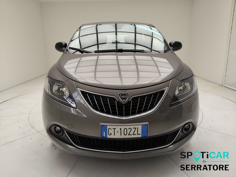 Lancia Ypsilon usata a Como (2)