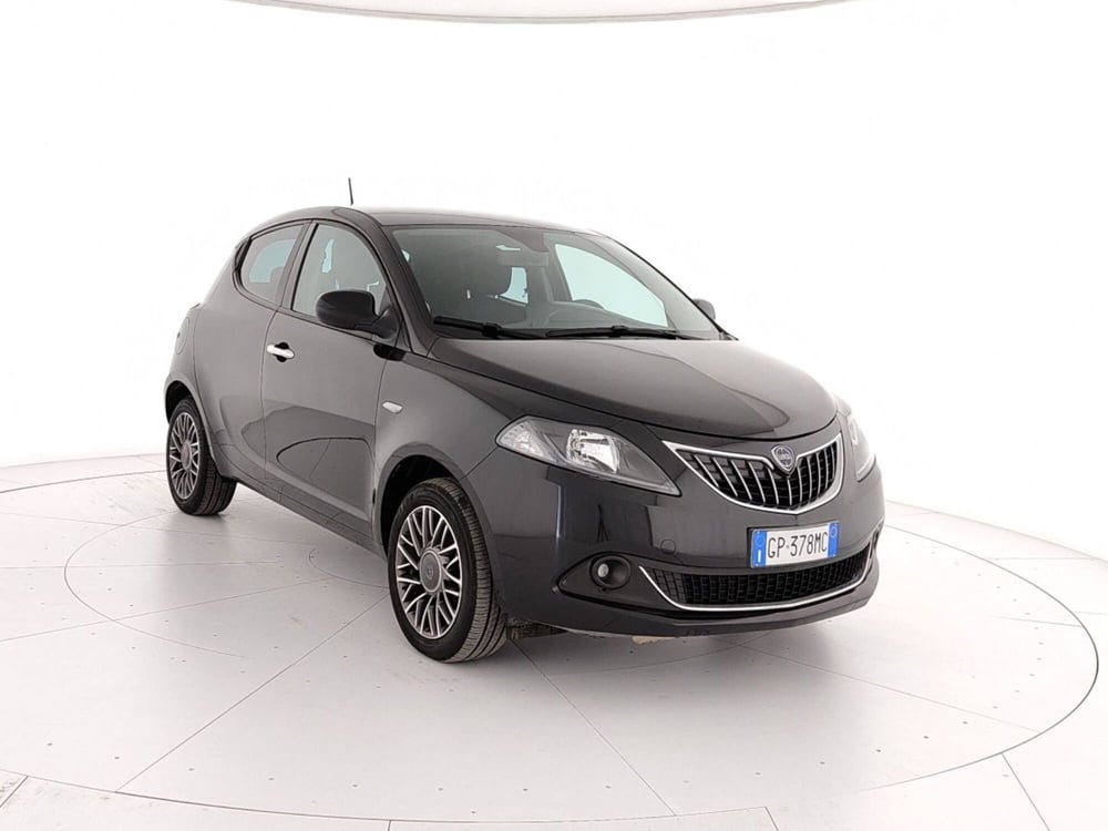 Lancia Ypsilon usata a Caserta