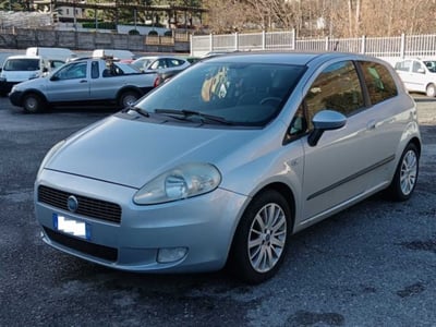 Fiat Grande Punto 1.3 MJT 90 CV 3 porte Emotion  del 2006 usata a Caspoggio