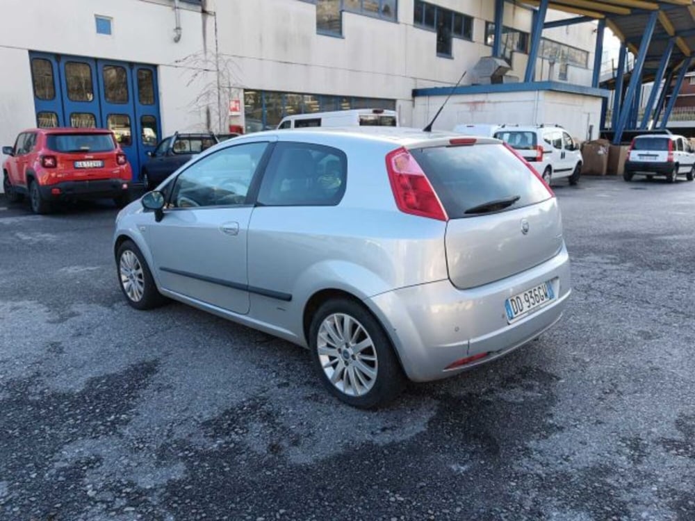 Fiat Grande Punto usata a Sondrio (3)