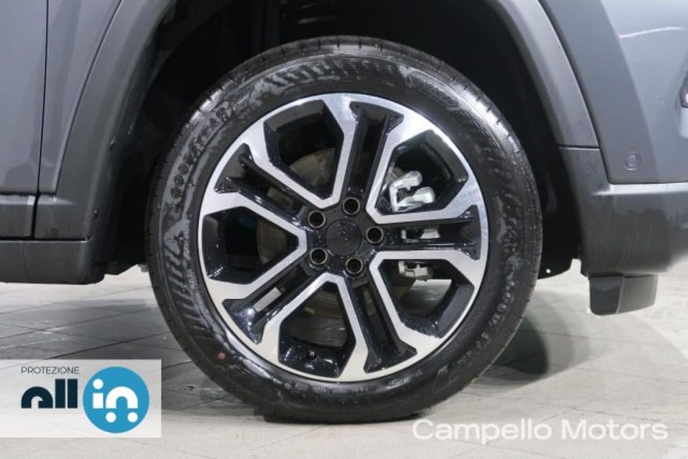 Jeep Compass nuova a Venezia (19)