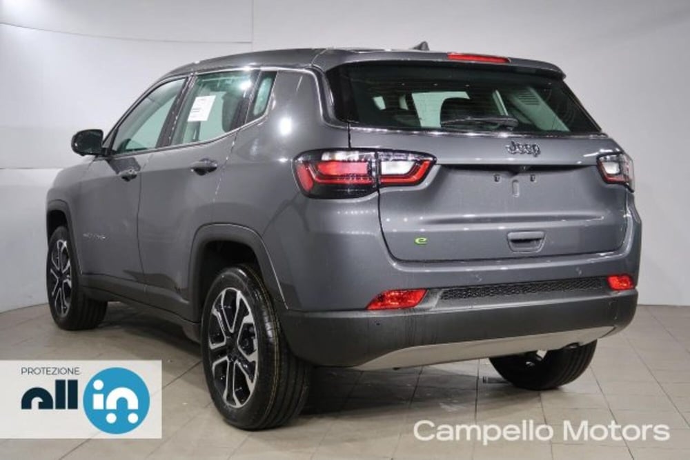 Jeep Compass nuova a Venezia (3)