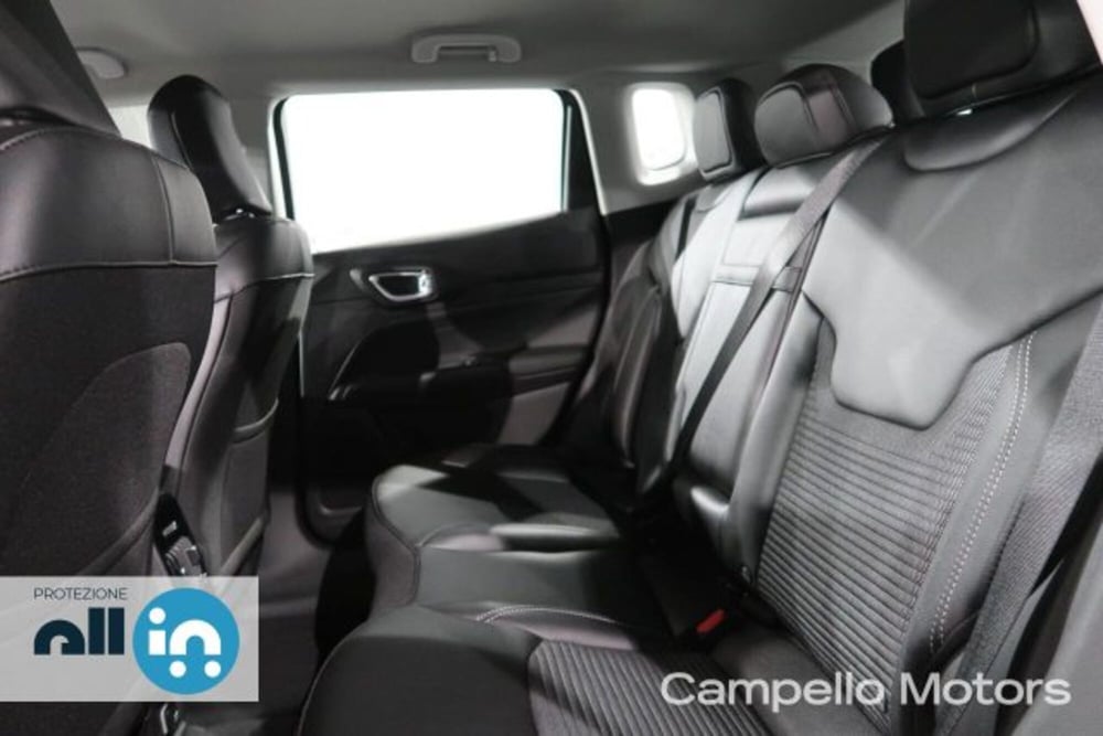 Jeep Compass nuova a Venezia (6)