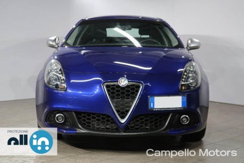 Alfa Romeo Giulietta usata a Venezia (2)