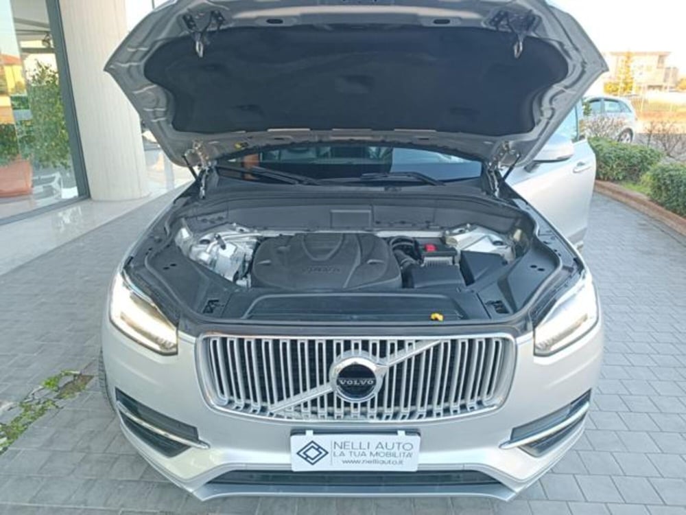 Volvo XC90 usata a Pisa (11)