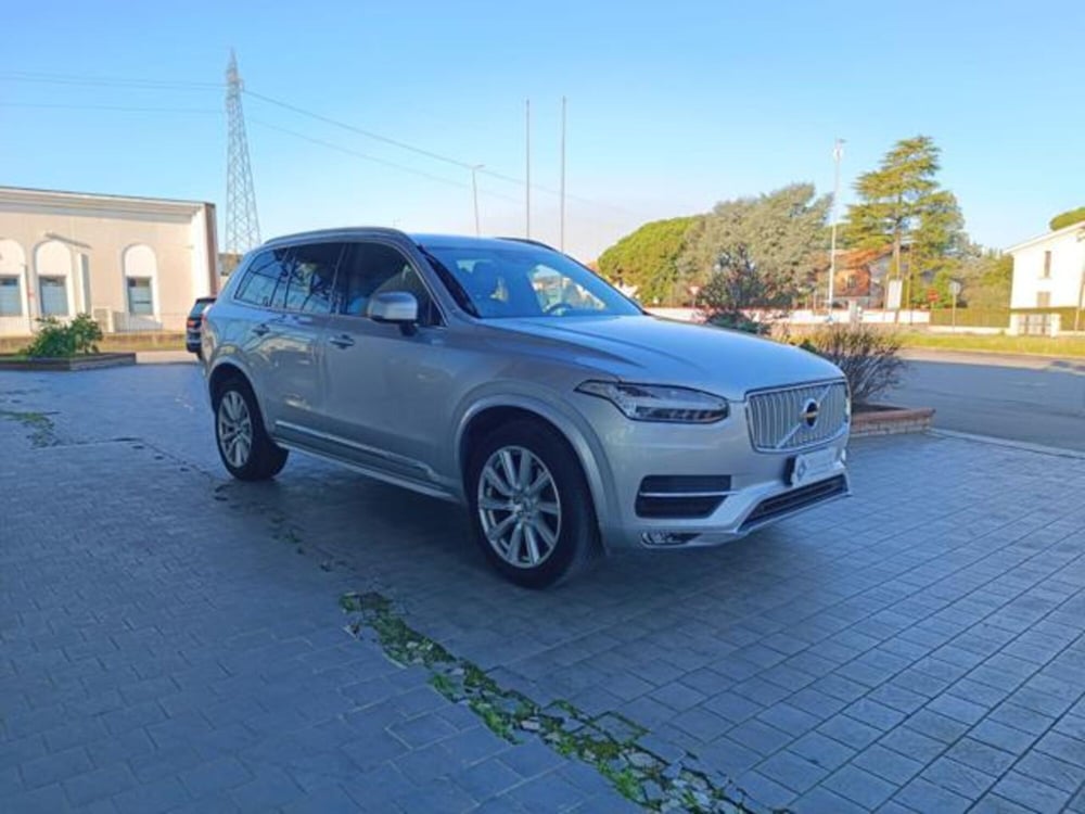 Volvo XC90 usata a Pisa (15)