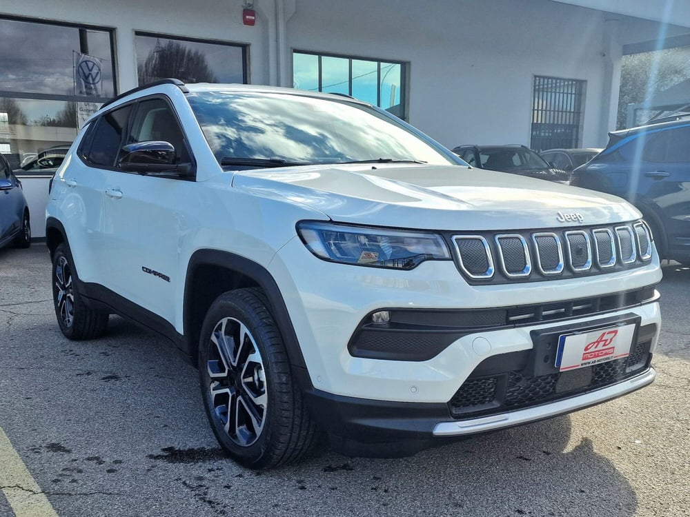 Jeep Compass nuova a Varese (3)