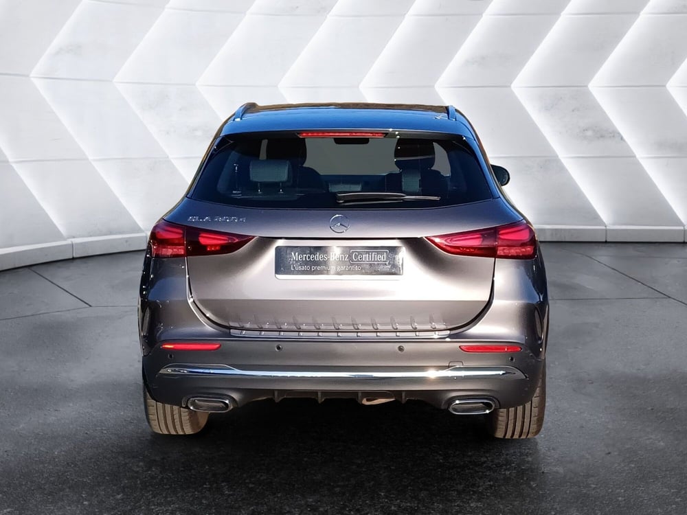 Mercedes-Benz GLA SUV usata  (3)