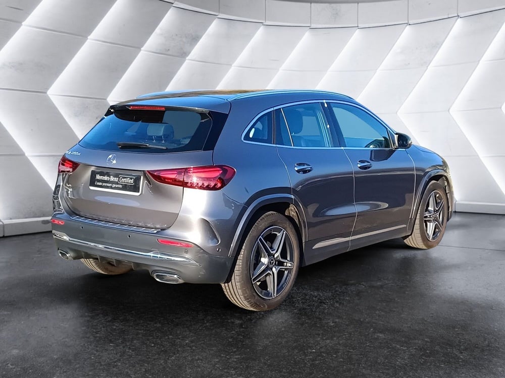 Mercedes-Benz GLA SUV usata  (4)