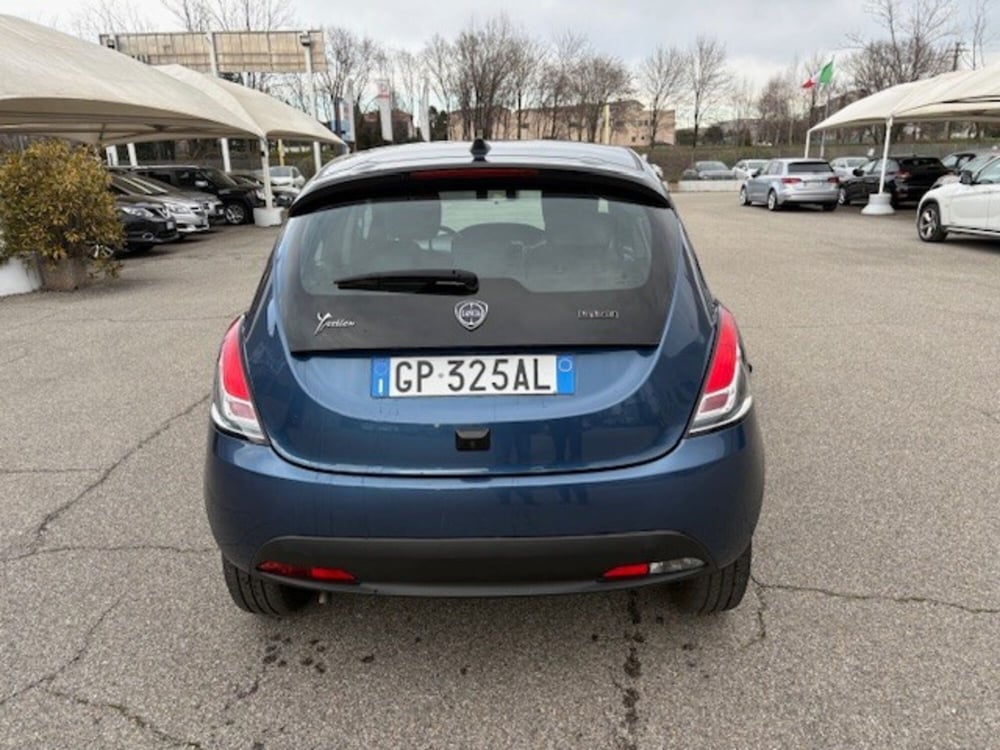 Lancia Ypsilon usata a Varese (2)