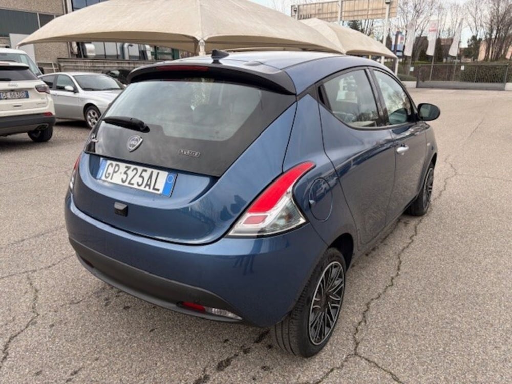 Lancia Ypsilon usata a Varese (3)