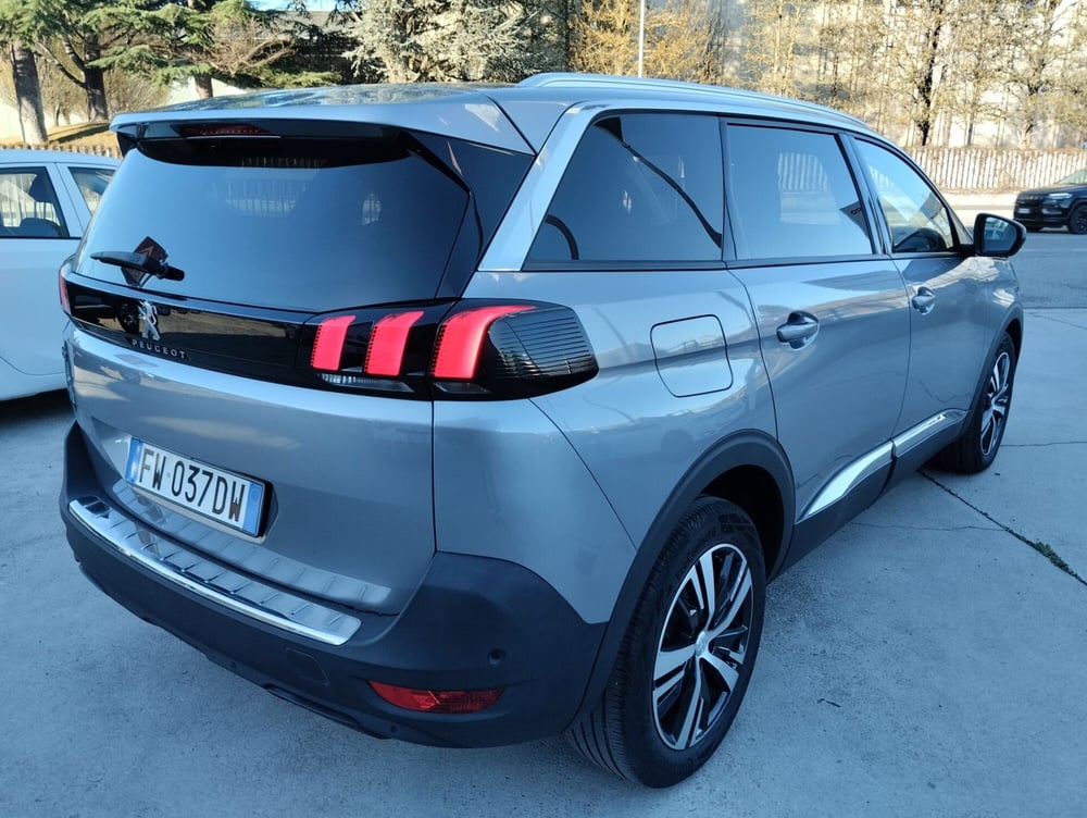 Peugeot 5008 usata a Asti (4)