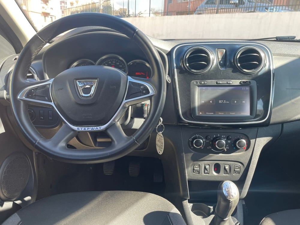 Dacia Sandero usata a Messina (13)