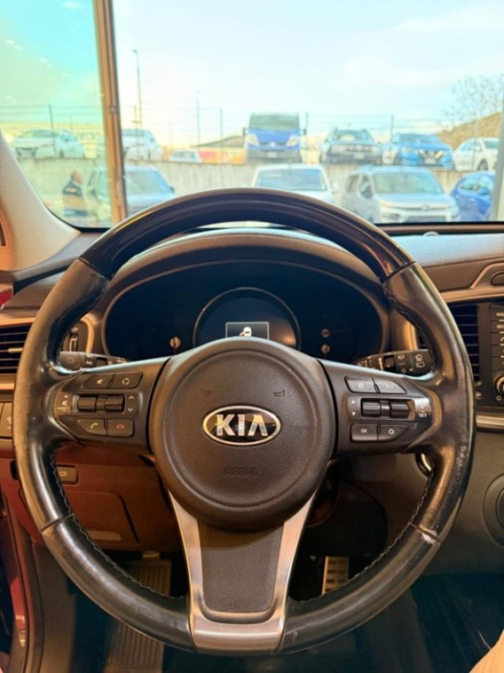 Kia Sorento usata a Sassari (11)