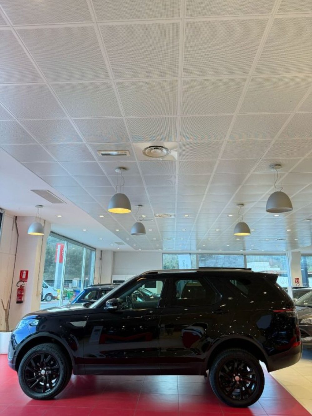 Land Rover Discovery usata a Sassari (2)