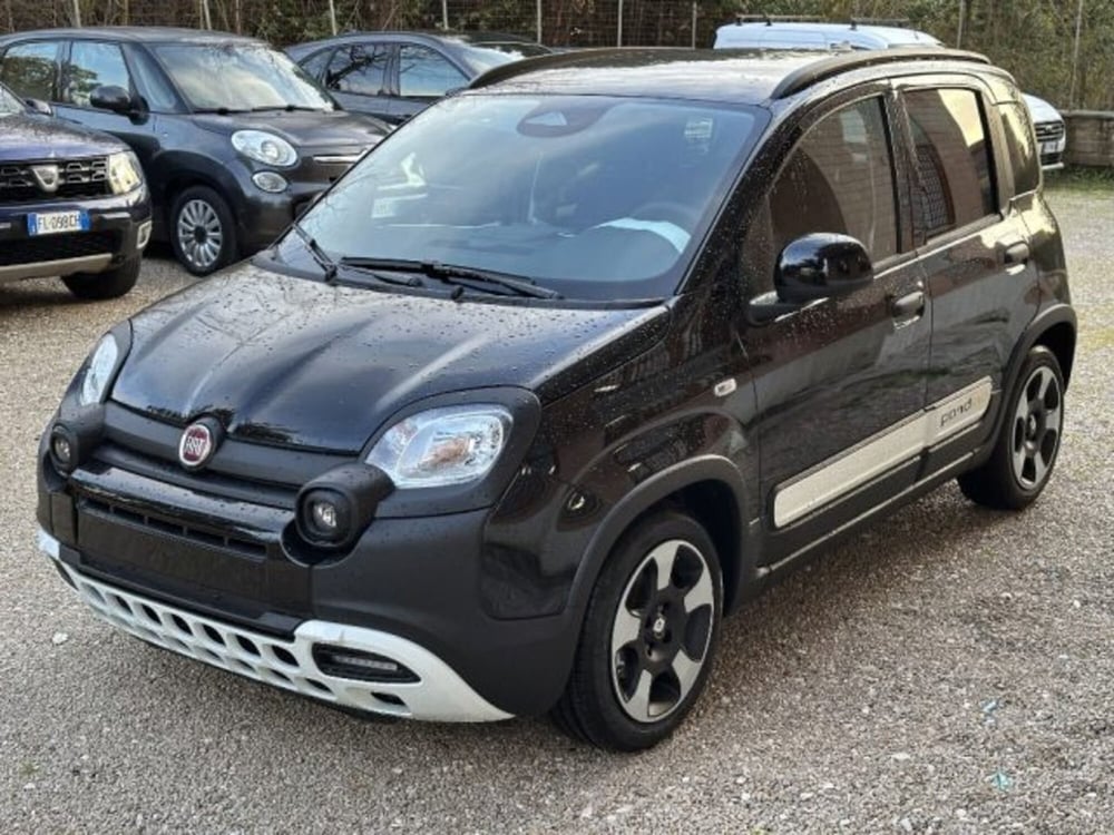 Fiat Panda Cross nuova a Roma